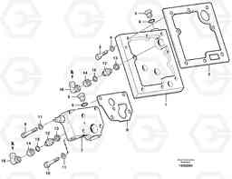 43988 Lubricating oil valve with fitting parts L110E S/N 1002 - 2165 SWE, 60001- USA,70201-70257BRA, Volvo Construction Equipment