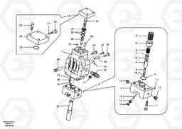 4417 Control valve, travel motor EW55B, Volvo Construction Equipment