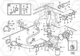 104128 Water pump and thermostat housing L180E S/N 5004 - 7398 S/N 62501 - 62543 USA, Volvo Construction Equipment