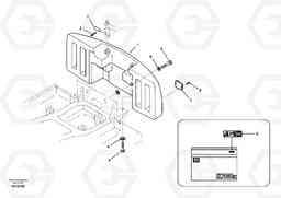 103077 Counterweights, Removal EC700B, Volvo Construction Equipment