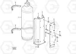 2683 Tank with fitting parts L180E S/N 8002 - 9407, Volvo Construction Equipment