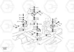 94213 Engine mounting EC360B SER NO INT 12152- EU&NA 80001-, Volvo Construction Equipment