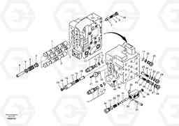 7883 Main control valve, boom and bucket and travel Rh EC135B SER NO 20001-, Volvo Construction Equipment