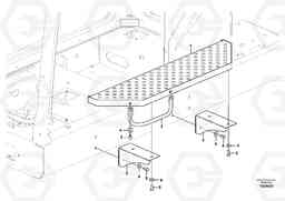 2470 Foot step EC360C, Volvo Construction Equipment