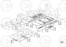 38699 Hatches under engine, hydr.pumps, cooler, m.valve and fuel tank. PL4608, Volvo Construction Equipment