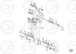 88232 Links to dipper arm EW210C, Volvo Construction Equipment