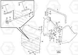 82524 Radiator casing BL71PLUS S/N 10495 -, Volvo Construction Equipment