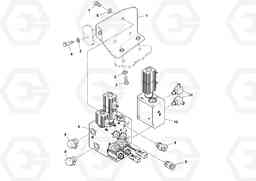 78658 Tilt Blade Valve Assembly SD25D/SD25F S/N 197379 -, Volvo Construction Equipment