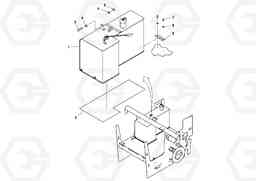 35016 Fuel Tank Installation PF6110 S/N 197474 -, Volvo Construction Equipment