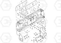 26293 Main Frame Installation OMNI 318 SCREED PF6110, PF6160, PF6170, Volvo Construction Equipment