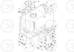 67506 Hydraulic Tank Assembly PF3172/PF3200 S/N 197507-, Volvo Construction Equipment