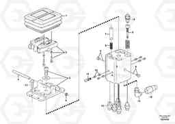 71067 Remote control valve pedal, travel motor EC18C, Volvo Construction Equipment