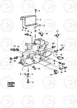 85136 Pilot and tipping valve fitting. 5350B Volvo BM 5350B SER NO 2229 - 3999, Volvo Construction Equipment