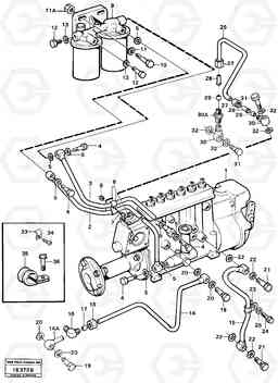 3498 Fuel pipes, fuel injection pump - fuel filter L120 Volvo BM L120, Volvo Construction Equipment