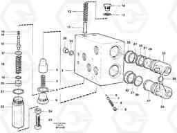 10880 Valve, circuit body and return valve L120C VOLVO BM VOLVO BM L120C SER NO - 11318, Volvo Construction Equipment