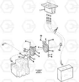 84771 Servo - hydraulic with fitting parts L70C SER NO 13116-, SER NO BRAZIL 70007-, Volvo Construction Equipment