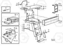 89071 Foot step L180C S/N 2533-SWE, 60465-USA, Volvo Construction Equipment
