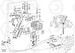 91663 Control valve with connections. L180C S/N 2533-SWE, 60465-USA, Volvo Construction Equipment