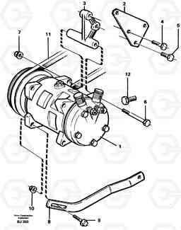 61952 Compressor for cooling agent R134a with fitting parts A30C VOLVO BM VOLVO BM A30C SER NO - 2320/- 2275, USA, Volvo Construction Equipment