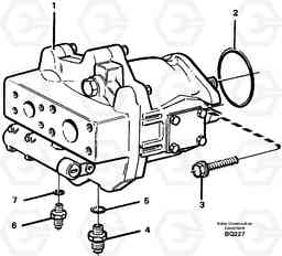 59015 Hydraulic pump with fitting parts A35C SER NO 4621-, SER NO USA 60001-, Volvo Construction Equipment