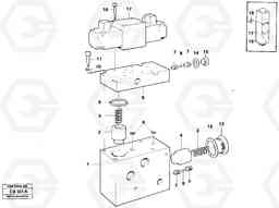 10658 Valve, circuit body and return valve EL70 VOLVO BM VOLVO BM EL70, Volvo Construction Equipment