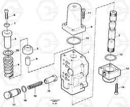 33699 Four-way valve for slewing EC450 ?KERMAN ?KERMAN EC450 SER NO - 1781, Volvo Construction Equipment