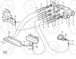 10419 Hydr. quick fit equipm. on super structure EC390 SER NO 1001-, Volvo Construction Equipment