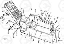 53541 Side panel right EC450 SER NO 1782-1909, Volvo Construction Equipment