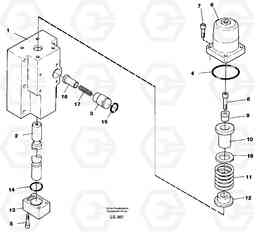 100984 Four-way valve, boom secondary EC200 SER NO 2760-, Volvo Construction Equipment