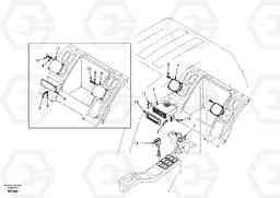 104357 Cassette radio recorder with mounting details EC460, Volvo Construction Equipment